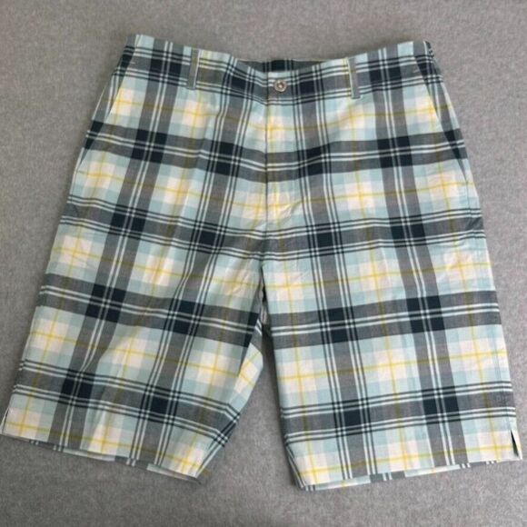 IJP Ian Poulter Designs Plaid Shorts Size 34 x 10 Golf Casual Colors Blue White - Picture 1 of 11